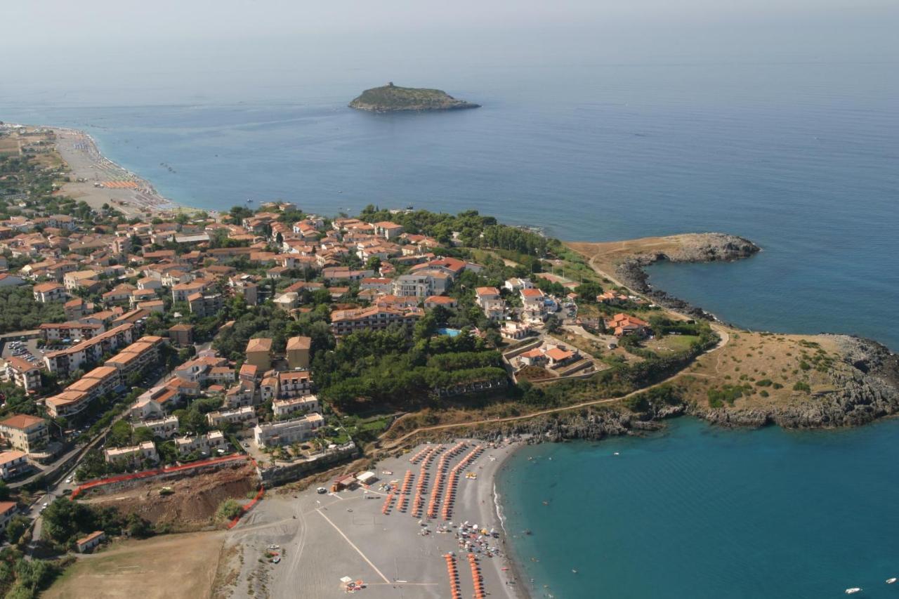 B&B Da Zio Peppe Cirella Buitenkant foto