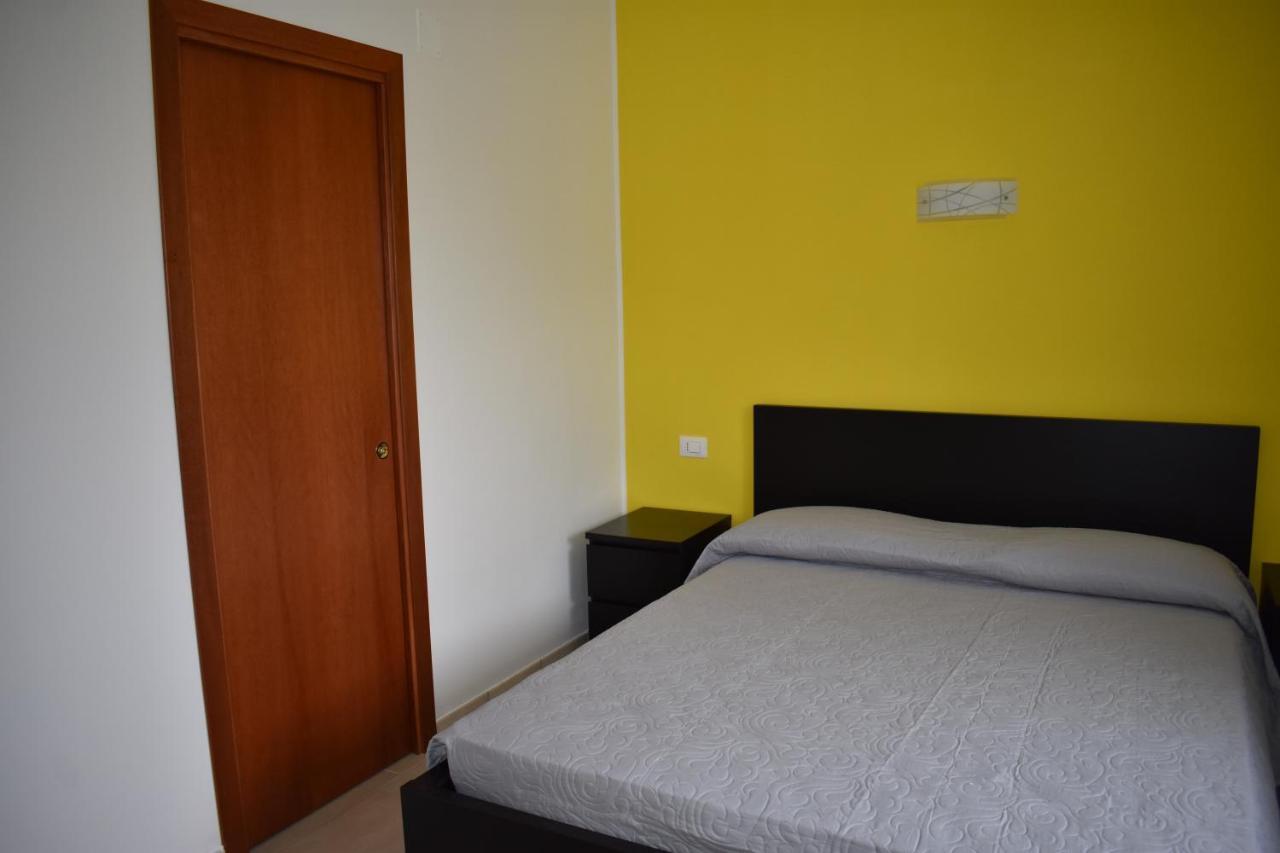 B&B Da Zio Peppe Cirella Buitenkant foto